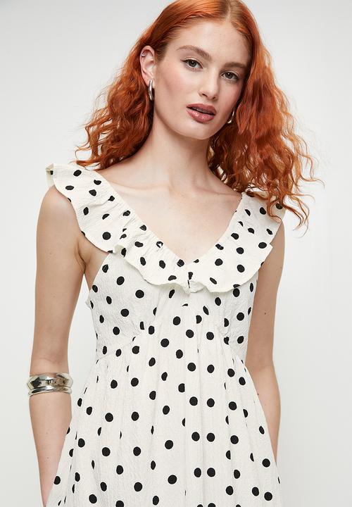 Ladies V Neck Polka Dot Maxi DressWith Frill Sleeve - Cream/Black45