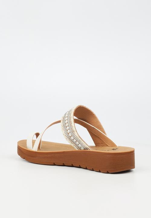 Butterfly Feet - Xara 5 toe post - white