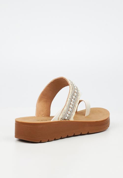 Butterfly Feet - Xara 5 toe post - white