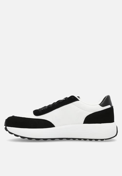 Calvin Klein - Athleisure Runner Laceup Mix - Bright White/Black