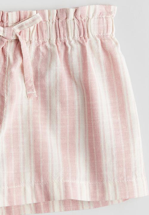 H&M - Paper bag shorts - light pink striped
