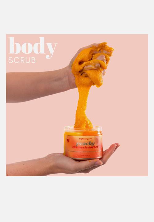 Standard Beauty - Peach & Turmeric Body Scrub for Glowing Body Skin