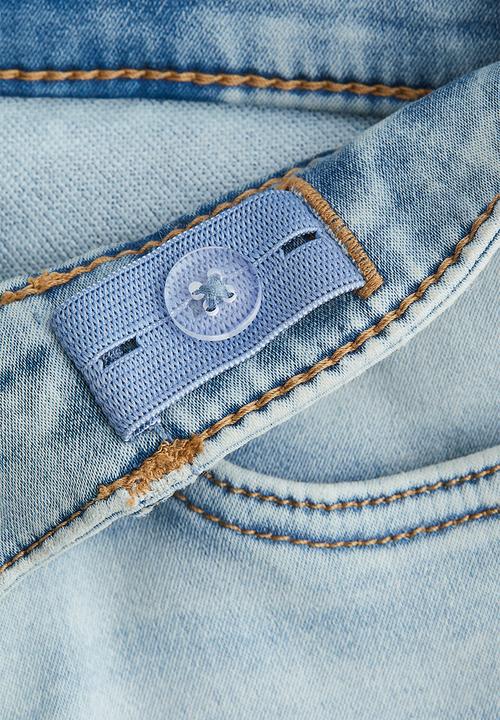 H&M - Super soft flared leg jeans - light denim blue