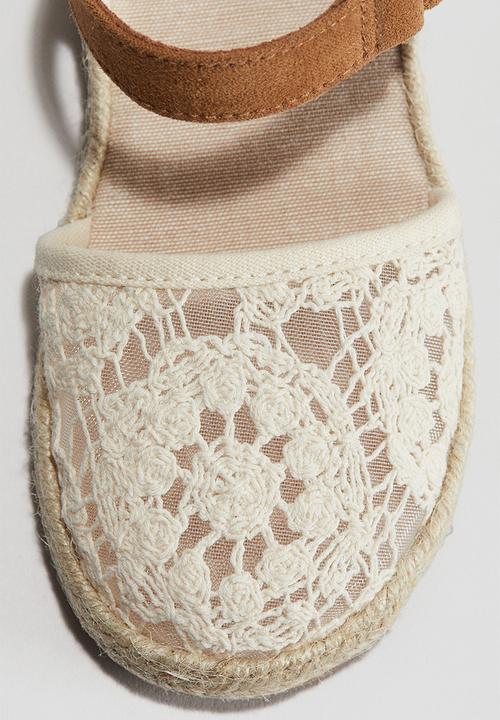 H&M - Crochet-look sandals - cream 