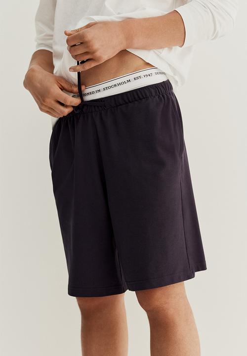 H&M - Relaxed fit knee-length piqué shorts - navy blue
