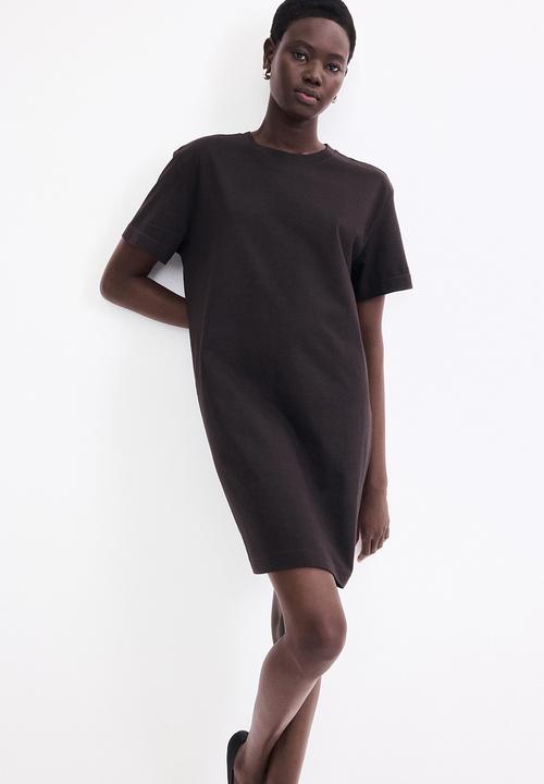 T-shirt dress - dark brown - 1278156003