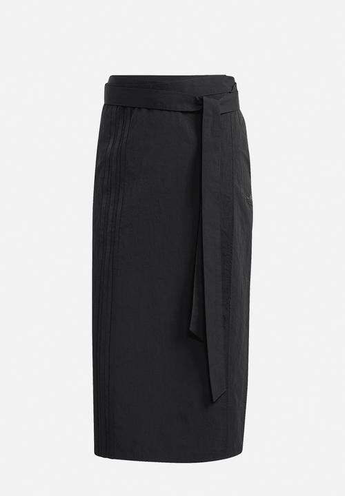 adidas Originals - 3 Stripe Maxi - Black
