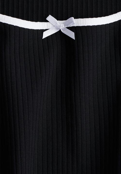 H&M - Overlock-detail flared-skirt dress - black