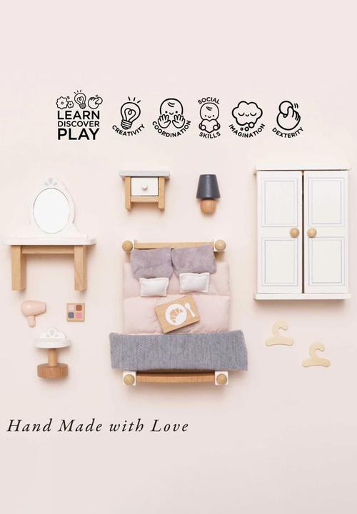 Le Toy Van - 19 Pcs Bedroom furniture - multi