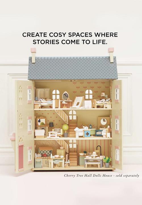 Le Toy Van - 19 Pcs Bedroom furniture - multi