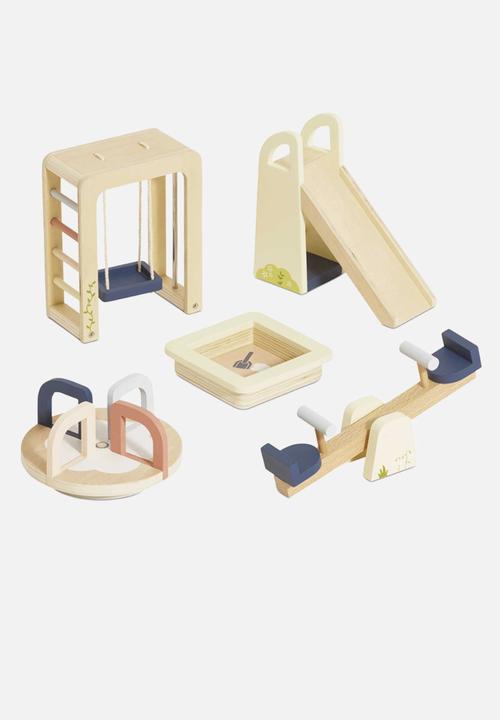 Le Toy Van - 5 Pc Dolls House outdoor play Furniture - sage /beige.