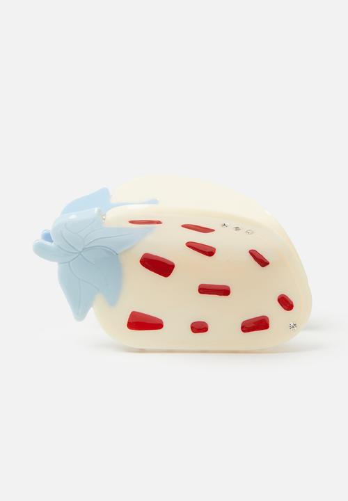 Tessa Design - Elaina strawberry claw clip-cream