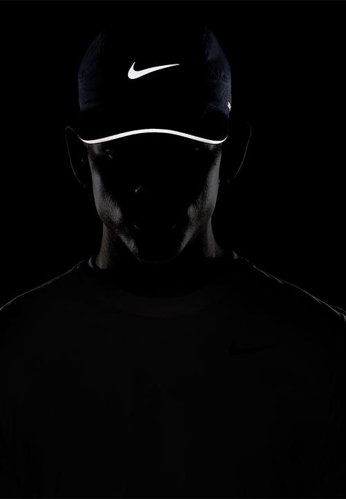 Nike - Nike Fly Dri-FIT ADV Unstructured Reflective Cap - World Indigo