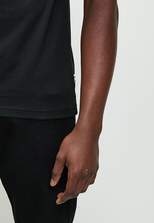 Ben Sherman - Geo Target  - Black