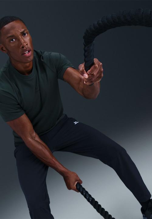 Nike - Nike Pro Training  Dri-FIT Short-Sleeve Top  - Seaweed/Black