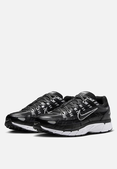 Nike - P-6000