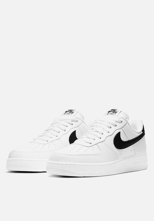 Nike - Air Force 1 '07