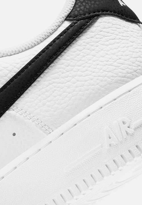 Nike - Air Force 1 '07