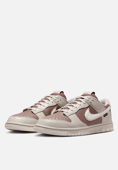 Nike - DUNK LOW GTX