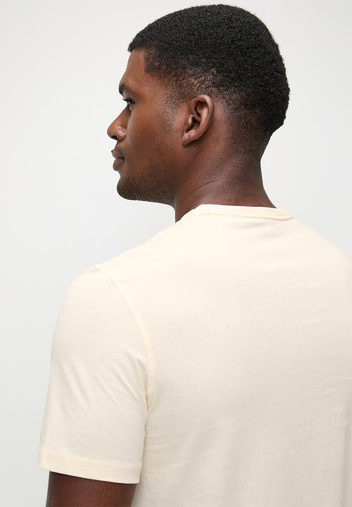 GUESS - Short sleeve Cn Guess Logo Tee - Pearl White