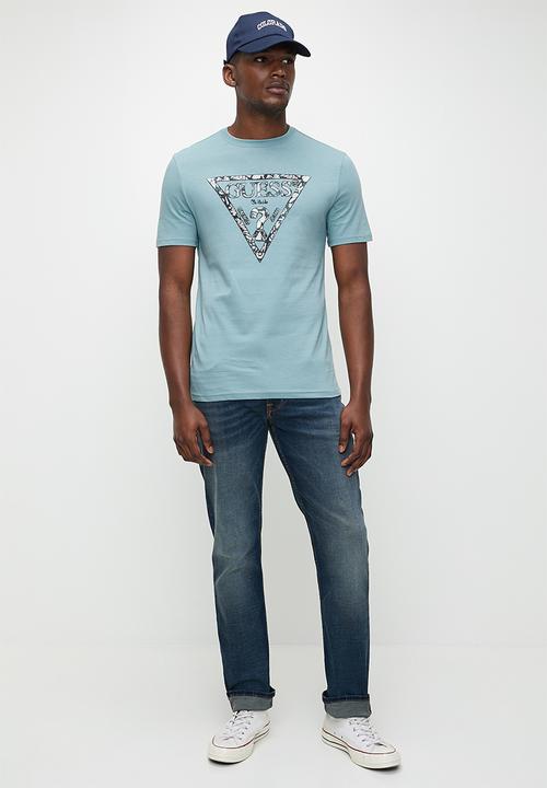 GUESS - Short sleeve Cn Triangle Tee - Honest Blue