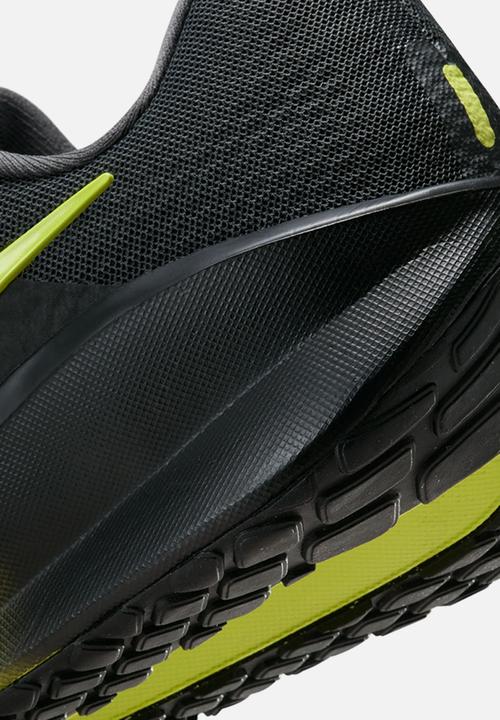 Nike - Downshifter 13