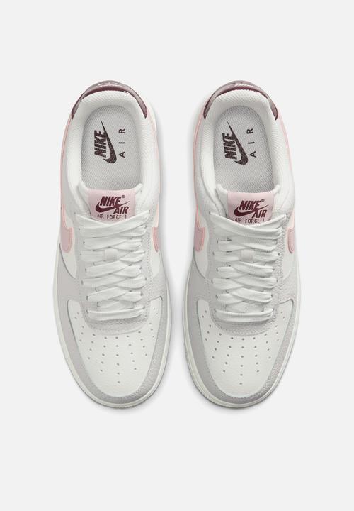 Nike - W AIR FORCE 1 '07