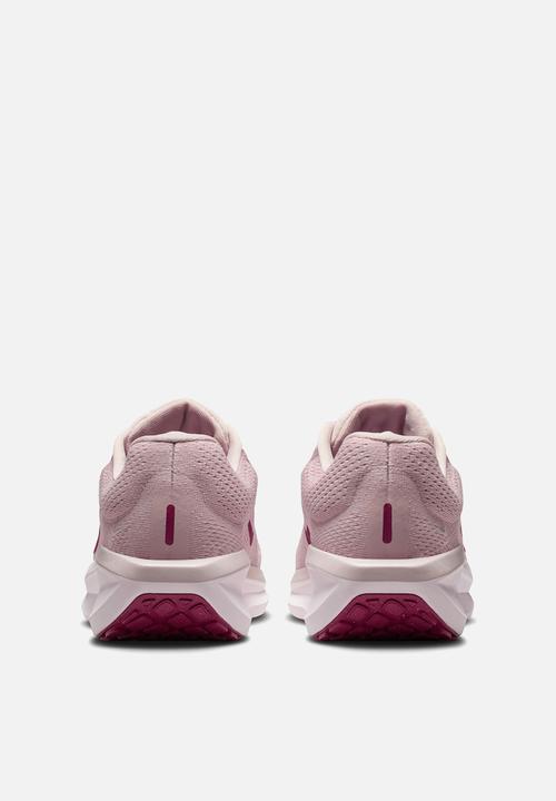 Nike - Winflo 11