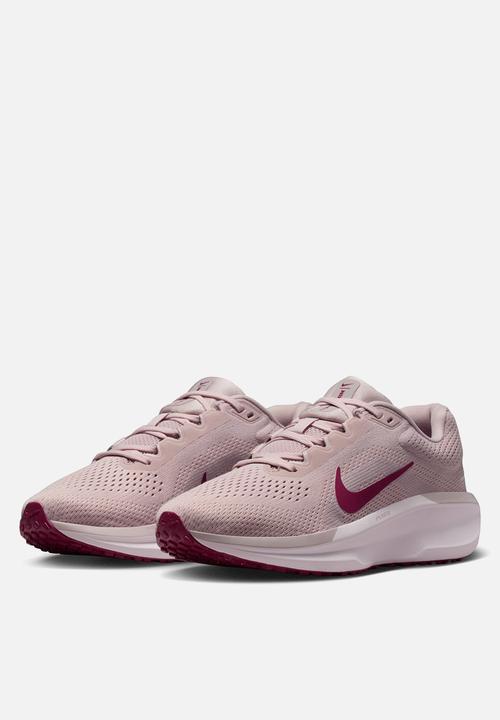Nike - Winflo 11