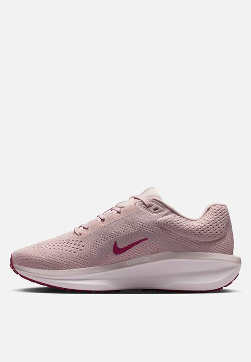 Nike - Winflo 11
