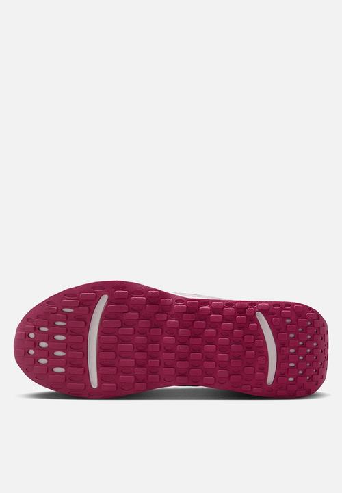 Nike - Promina