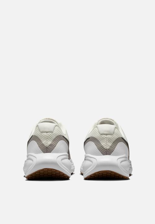Nike - Revolution 8