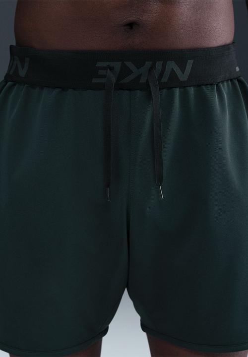 Nike - Dri-FIT Totality Knit 7In Ul Short - Seaweed/Black