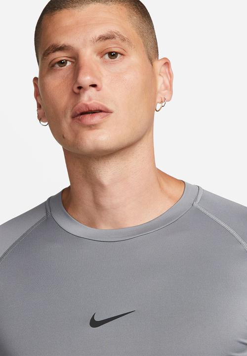 Nike - Nike Pro  Dri-FIT Tight Short-Sleeve Fitness Top - Soke Grey/Black