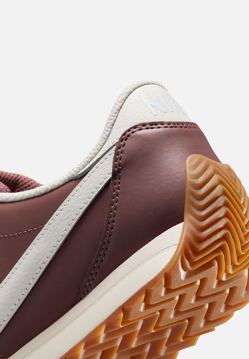 Nike - Pacific Leather