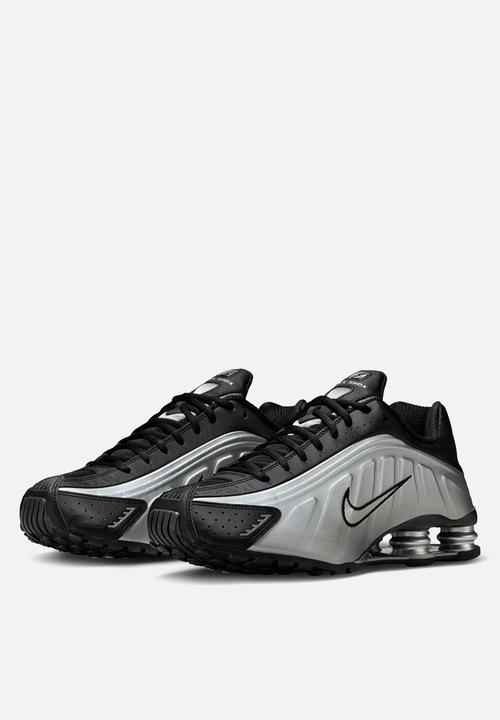 Nike - Shox R4