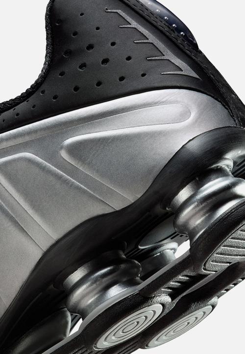 Nike - Shox R4