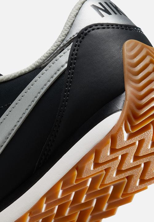 Nike - Pacific Leather