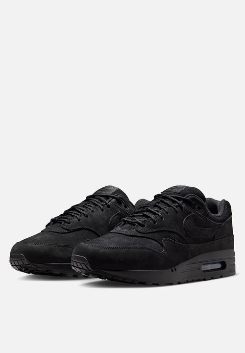 black air max one