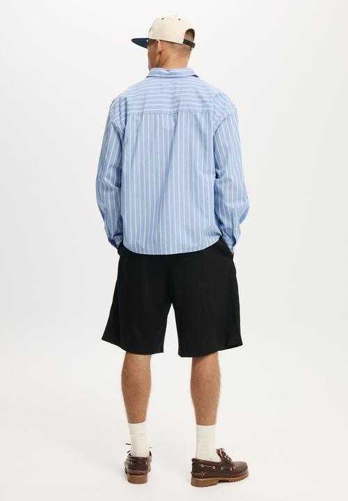Cotton On - Super Baggy Pleated Short - Black