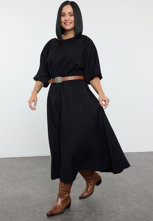 Trendyol - Plus Textured Balloon Sleeve Dress - Black