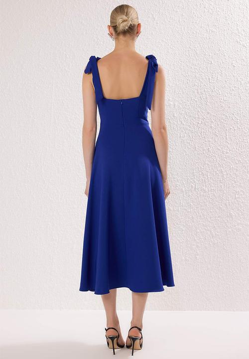 Trendyol - A-Line Strap Binding Detailed Woven Midi Stylish Evening Dress - blue