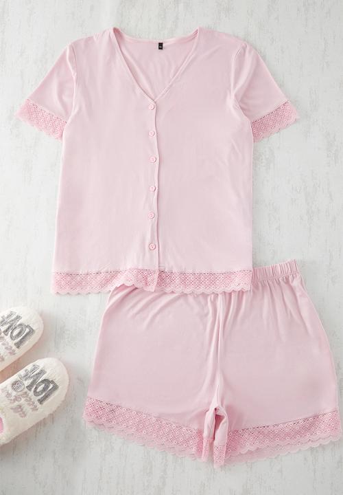 Trendyol - Dusty Rose V Neck Lace Viscose Shorts Knitted Pajama Set - pink