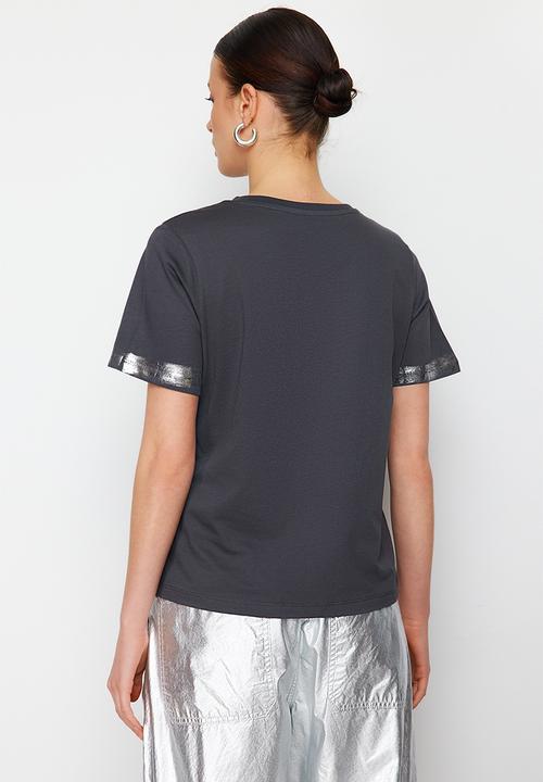 Trendyol - Metallic Finish knitted T-shirt - anthracite