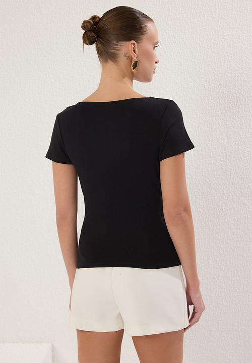 Trendyol - Drape Detailed Fitted Knitted Top - black