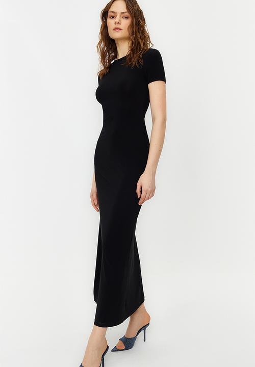 Trendyol - Short sleeve bodycone/fitting crew neck stretchy knitted maxi pencil dress - black