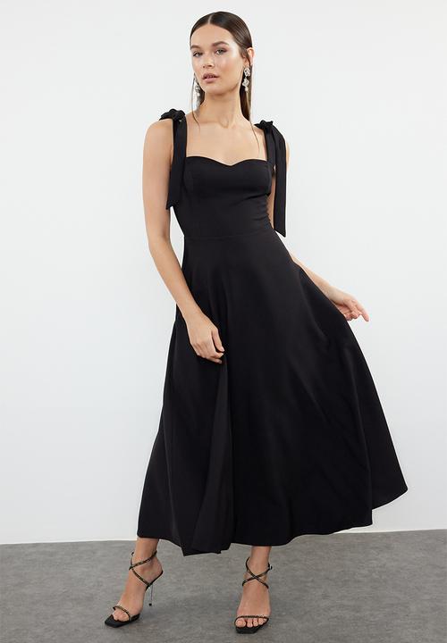 Trendyol - A-Line Strap Detailed Woven Evening  Dress - Black