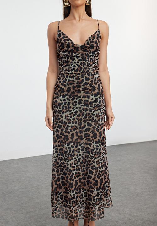 Trendyol - Bodycon Leopard Patterned Cowl Neck Tulle Evening Dress - Multi