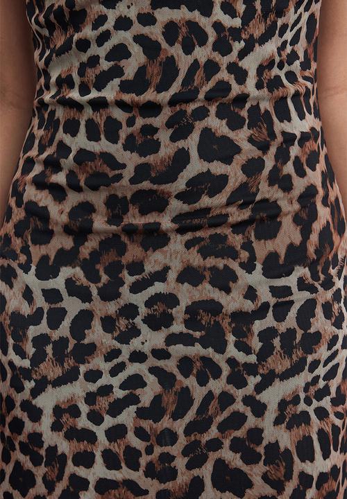 Trendyol - Bodycon Leopard Patterned Cowl Neck Tulle Evening Dress - Multi