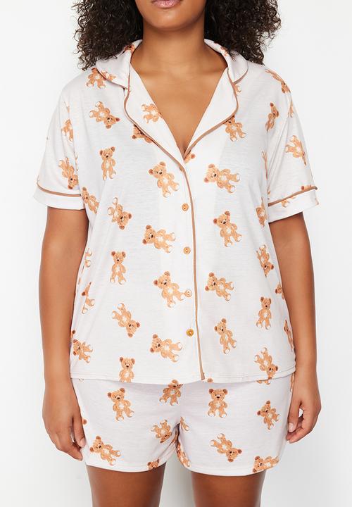 Trendyol - Beige Teddy Bear Patterned Shirt Collar Knitted Pajama Set